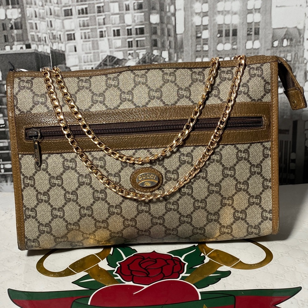 Authentic Rare Gucci Plus GG Monogram Clutch - Picture 2 of 15